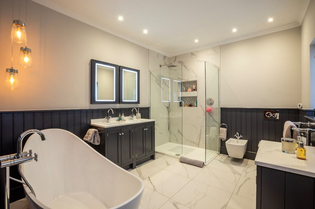 Additional image 16 of 6 bed equestrian for saleMayes Lane, Warnham, Horsham, West Sussex RH12