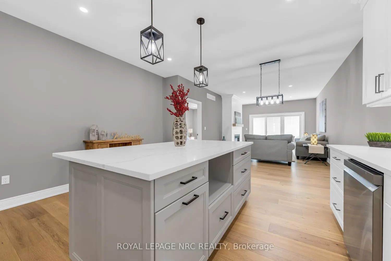 Additional image 8 of 738 Clarence Street