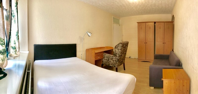 Room in a Shared Flat, Surrey Quays Road, SE16, N1 7GU
