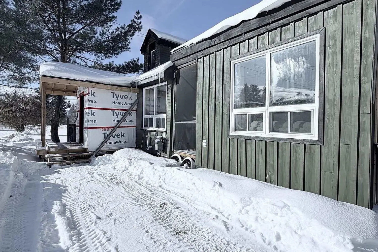 Additional image 3 of 156 Main Street