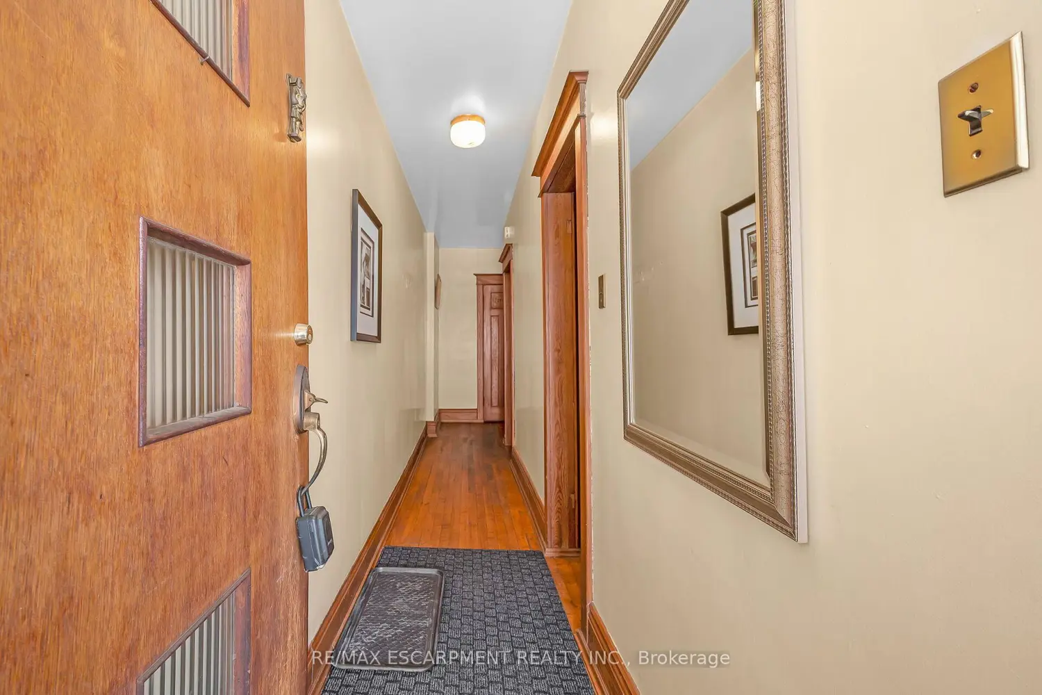 Additional image 5 of 31 1/2 Garside Avenue