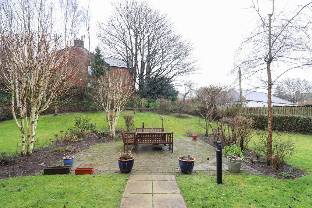 Additional image 15 of 2 bed flat for saleFlat 22, The Granary, Glebe Street, Dumfries DG1