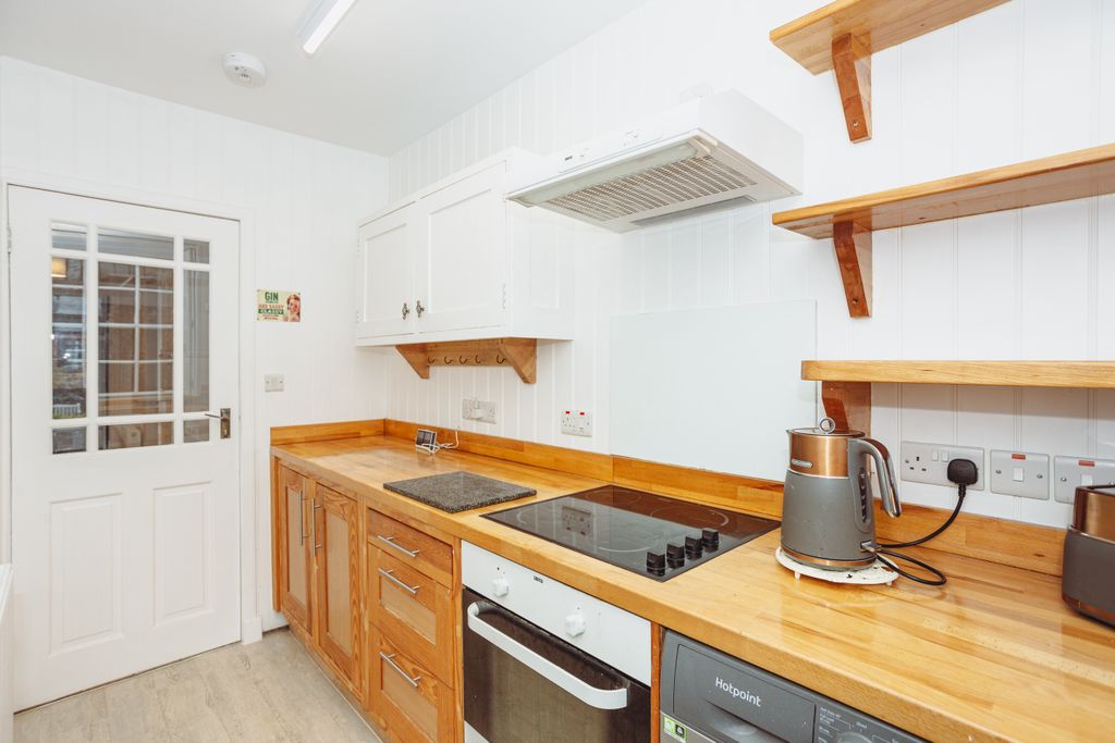 Additional image 11 of 2 bed flat for saleCastle Street, Dumfries DG1