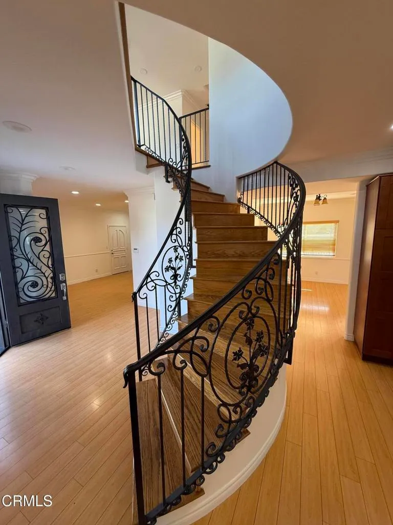 Additional image 41 of 7011 N Liberty Drive, Los Angeles, CA 91405