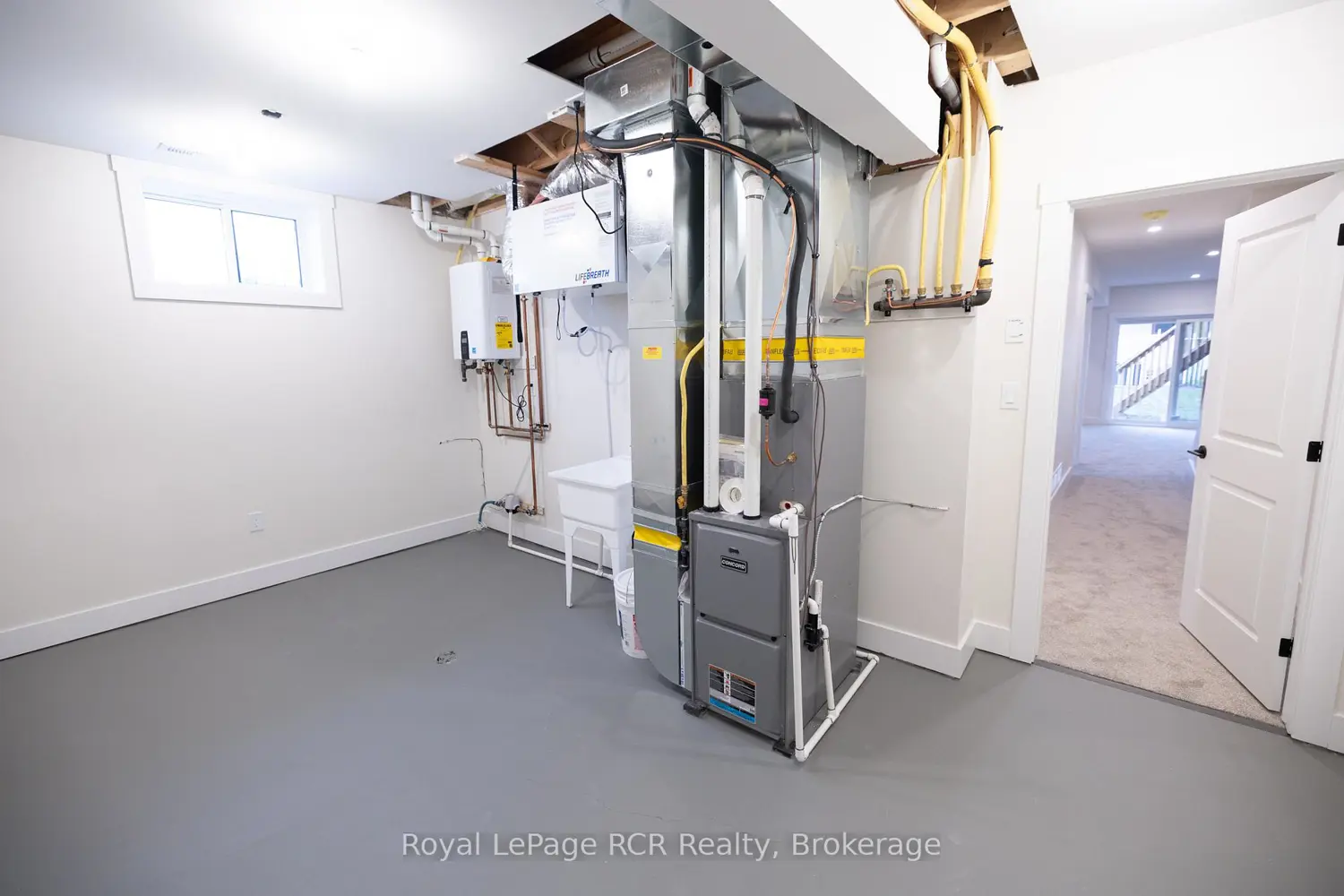 Additional image 15 of 222 16Th Avenue Crescent