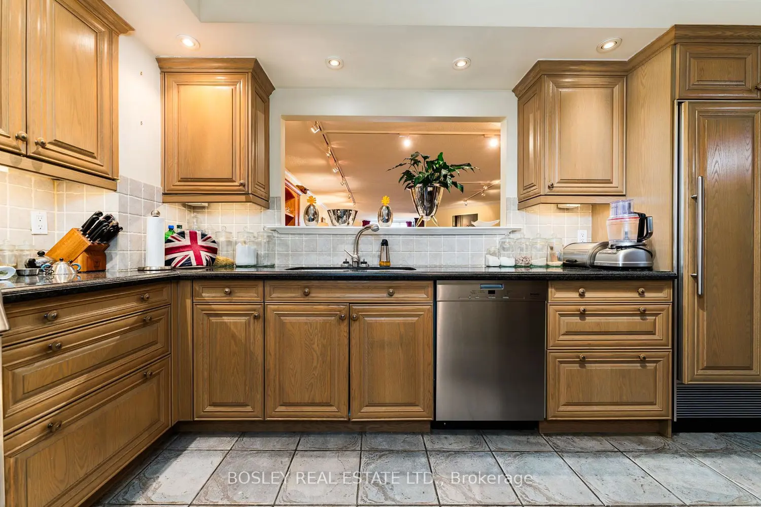 Additional image 7 of 160 Frederick Street 605