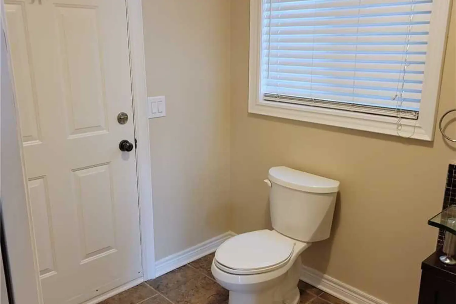 Additional image 5 of 47 Silver Maple Road