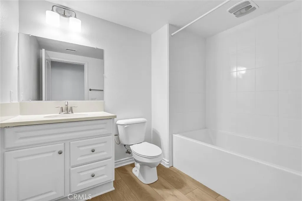 Additional image 23 of 130 Rose Arch, Irvine, CA 92620