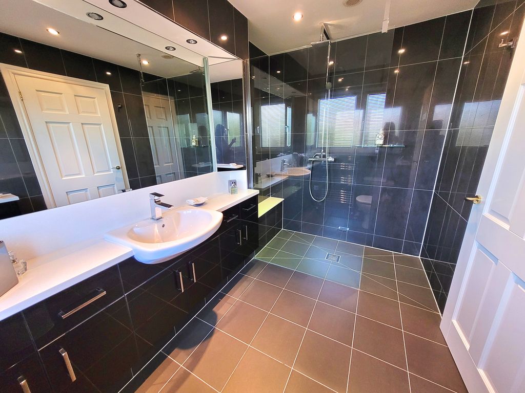 Additional image 23 of 4 bed detached house for saleSevern Road, Porthcawl CF36