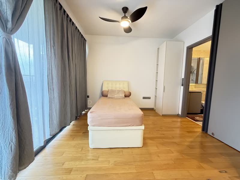 Additional image 2 of 8 Upper Serangoon Crescent