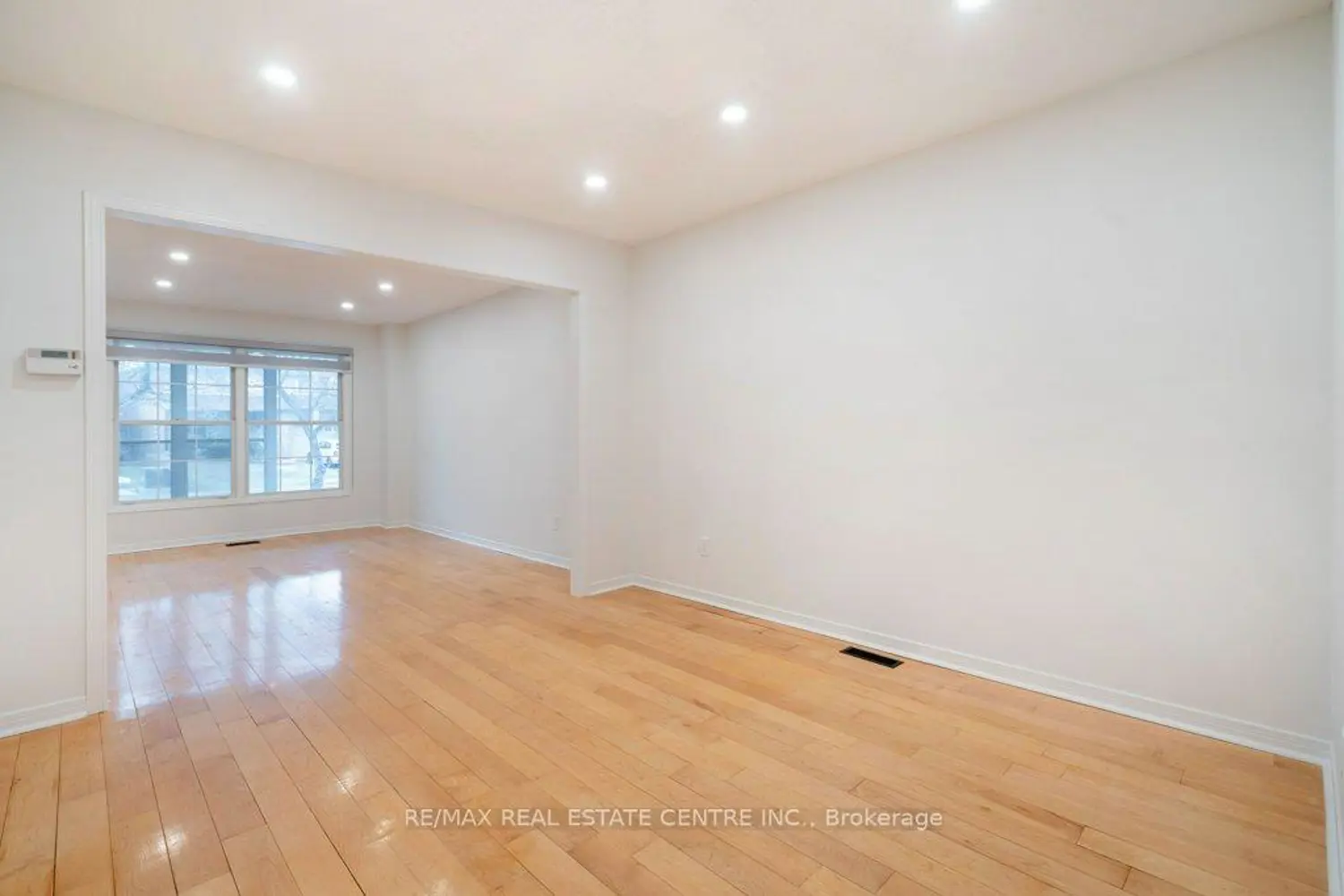 Additional image 7 of 796 Buckingham Court