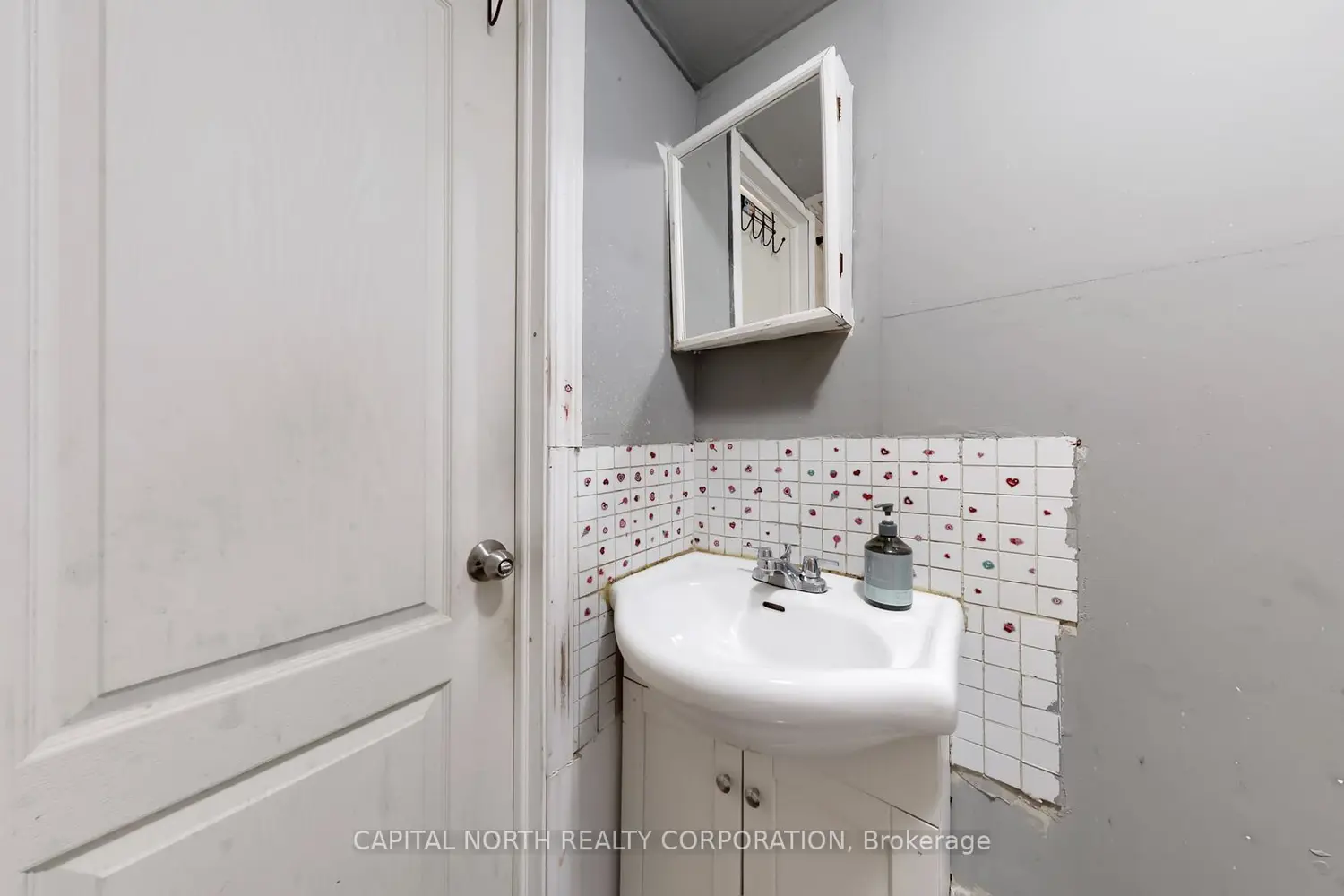 Additional image 14 of 77 Crosby Avenue