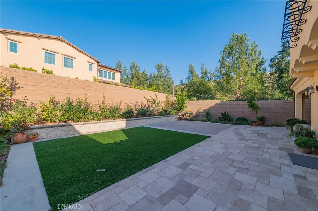 Additional image 23 of 51 Lone Mountain Mtn, Irvine, CA 92602