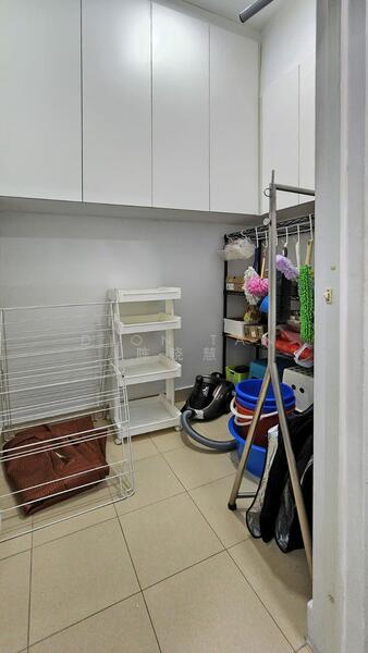 Additional image 11 of 14 Kitchener Link