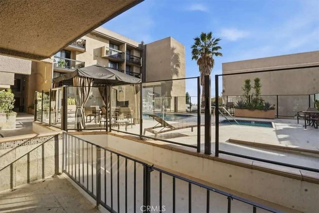Additional image 33 of 7320 Hawthorn Boulevard Unit 108, Los Angeles, CA 90046