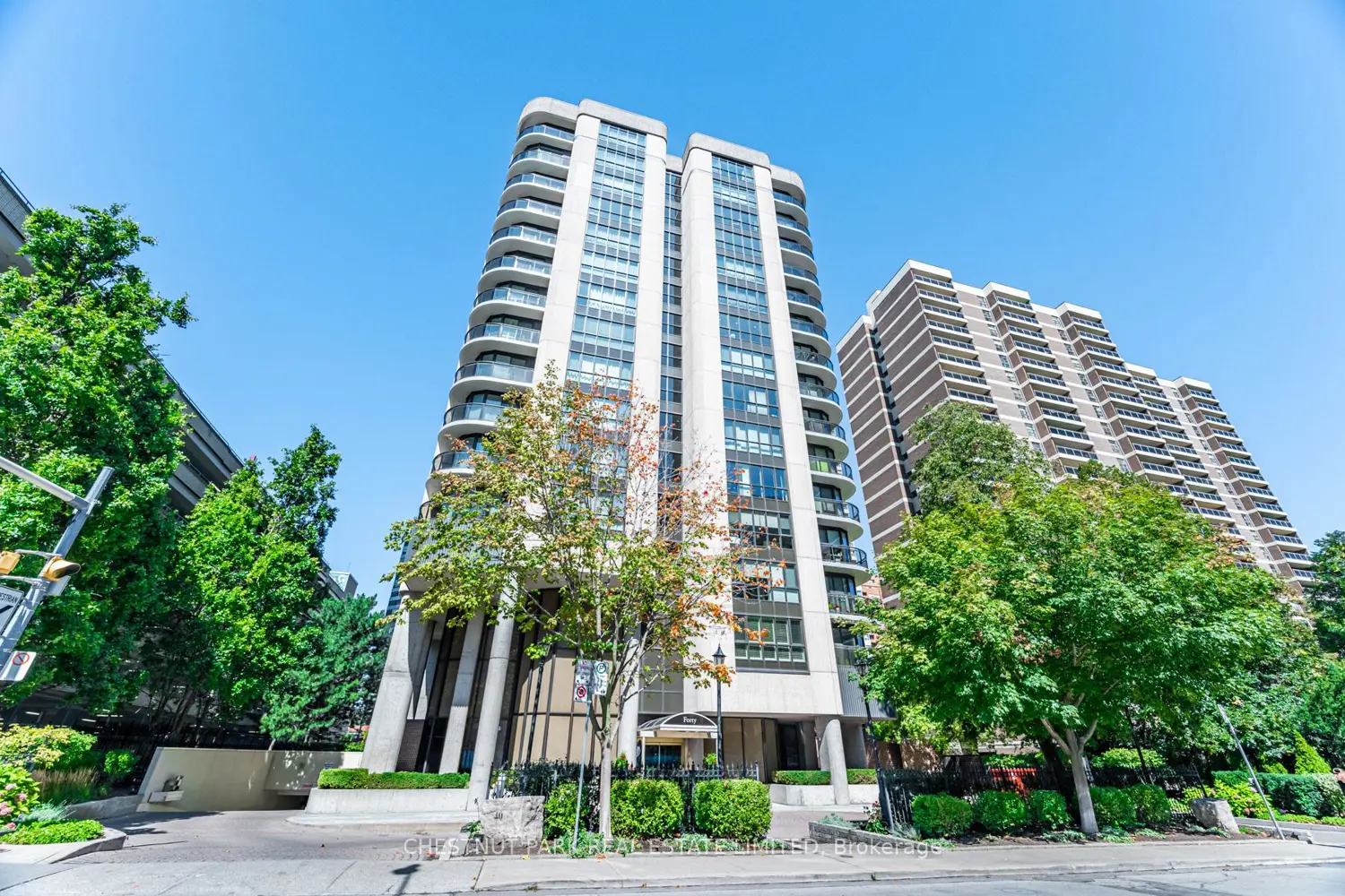 40 Rosehill Avenue 604