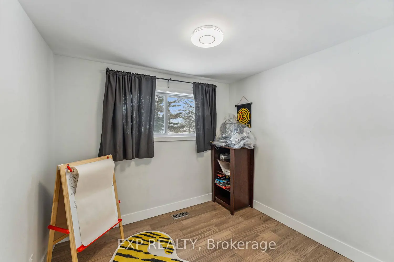 Additional image 5 of 44 Sherry Lane