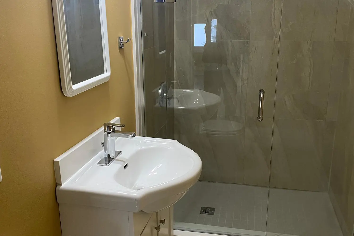 Additional image 16 of 582 Garafraxa Street