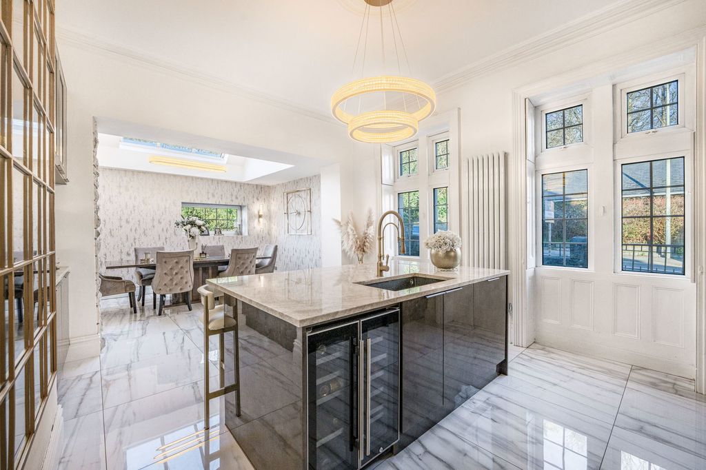 Additional image 13 of 6 bed semi-detached house for salePark Street, Bridgend CF31