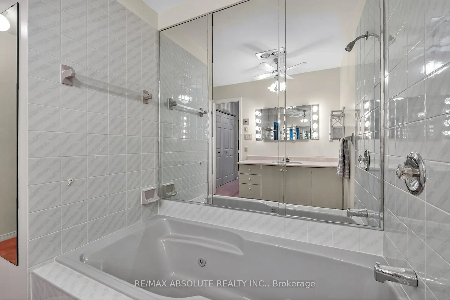 Additional image 12 of 18 Pine Needles Court