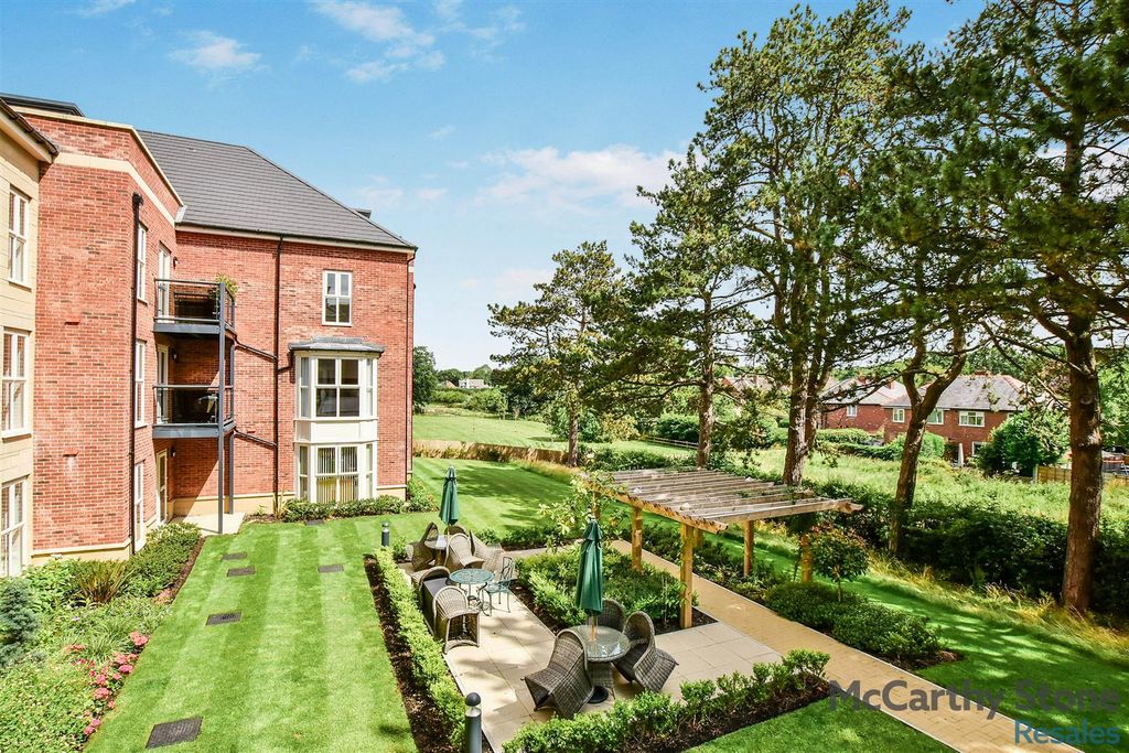 Additional image 20 of 2 bed flat for saleNorthwich Road, Knutsford, Cheshire WA16