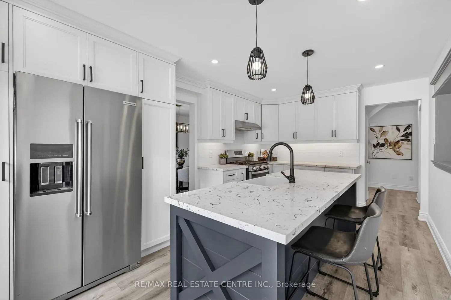 Additional image 3 of 27 De Rose Avenue