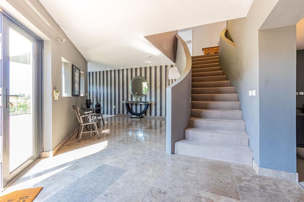 Additional image 2 of 5 bed detached house for saleWaunwaelod Way, Caerphilly CF83