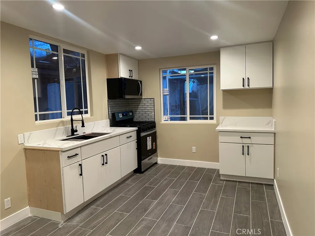 Additional image 12 of 14036 W Gain St, Arleta, CA 91331