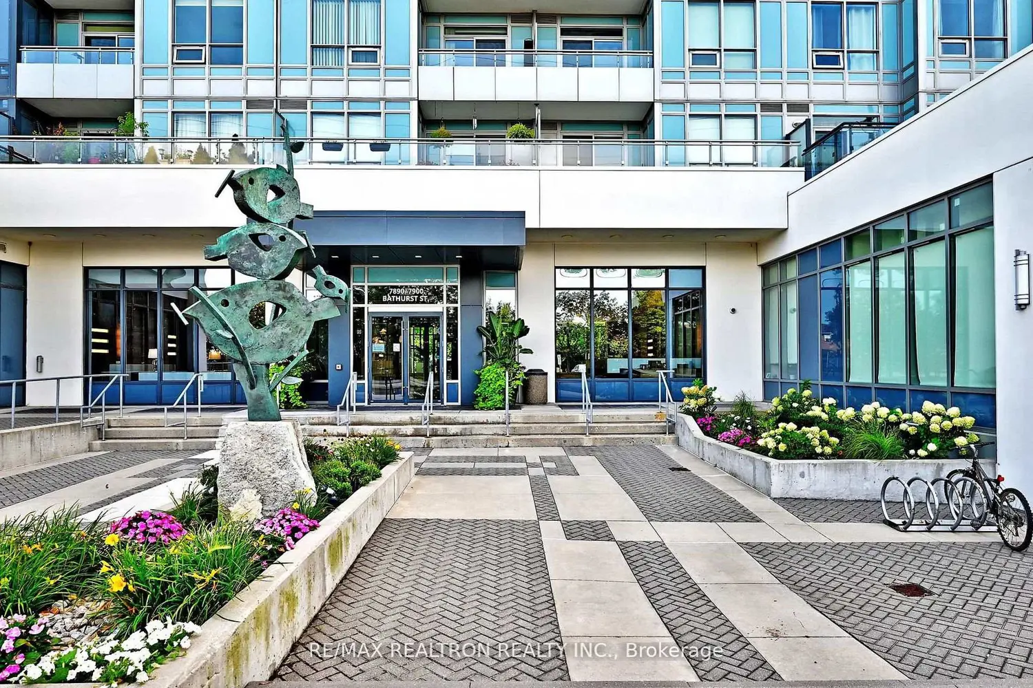 Additional image 4 of 7900 Bathurst Street 1122