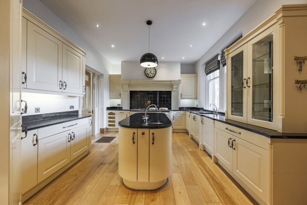 Additional image 4 of 8 bed detached house for saleRubislaw House, 50 Queens Road, Aberdeen AB15
