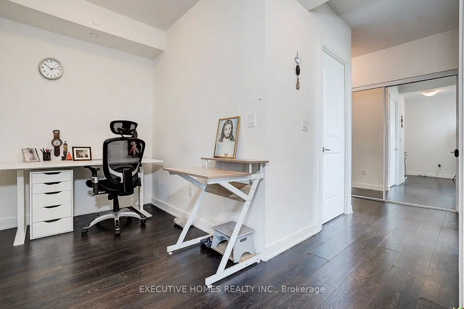 Additional image 6 of 4633 Glen Erin Drive #1109