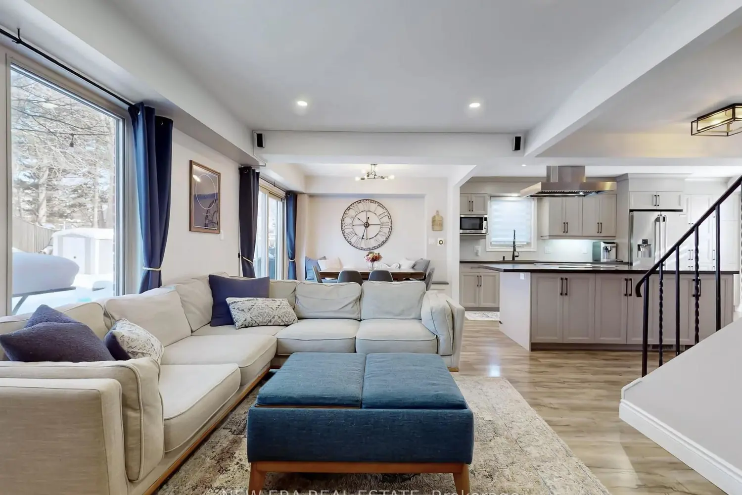 Additional image 9 of 7189 Joliette Crescent