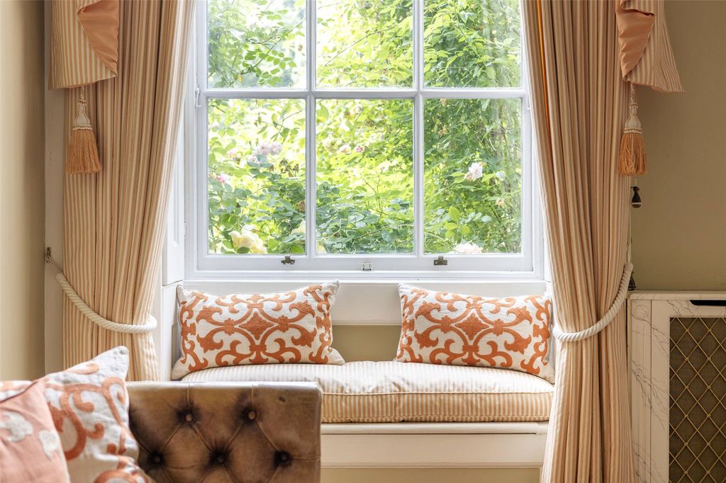 Additional image 22 of 4 bed maisonette for saleMissenden Road, Amersham, Buckinghamshire HP7