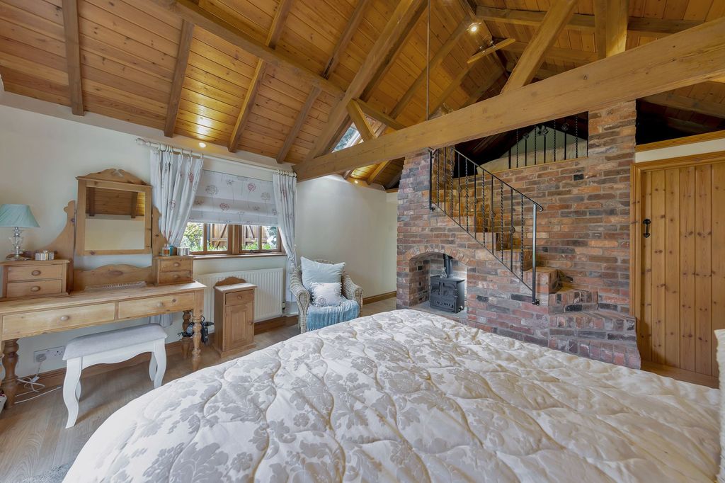 Additional image 27 of 5 bed detached house for saleSaleway, Worcestershire WR9