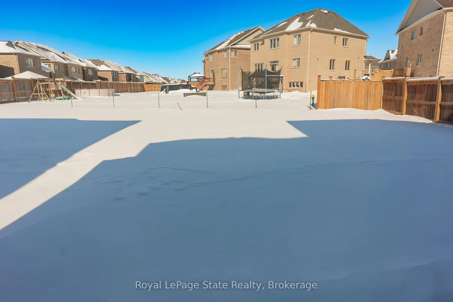 Additional image 19 of 1133 Upper Thames Drive