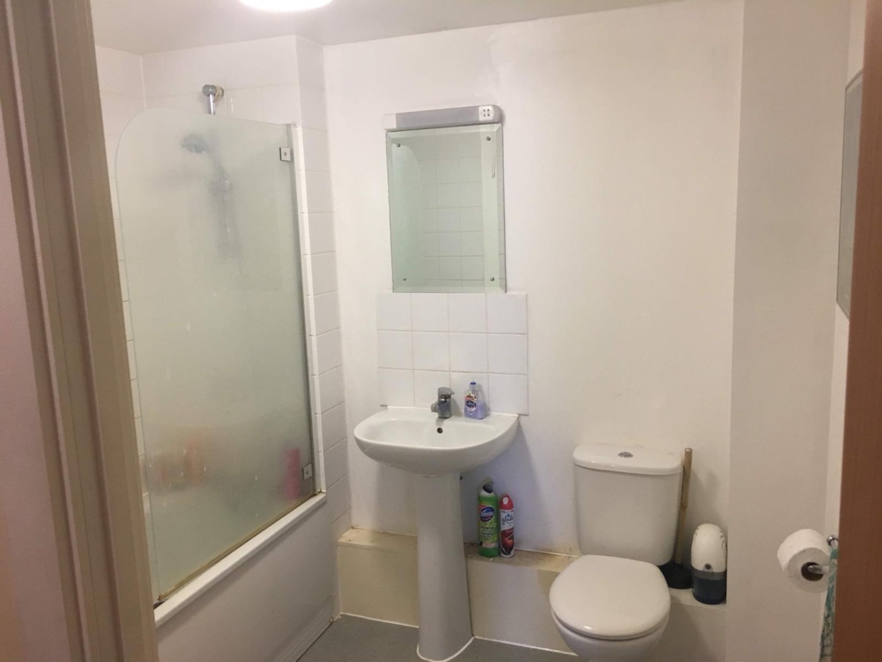 Additional image 6 of 1 Bed Flat, Wingate Square, SW4, N1 7GU