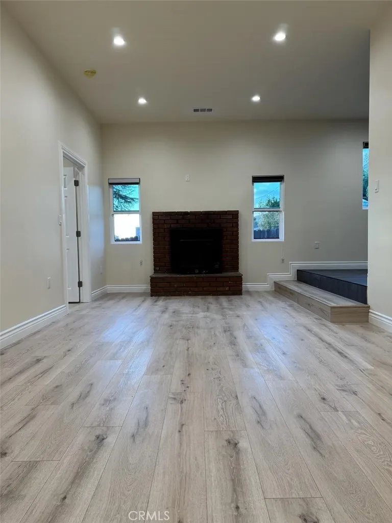 Additional image 60 of 9857 Foothill Boulevard, Lakeview Terrace, CA 91342