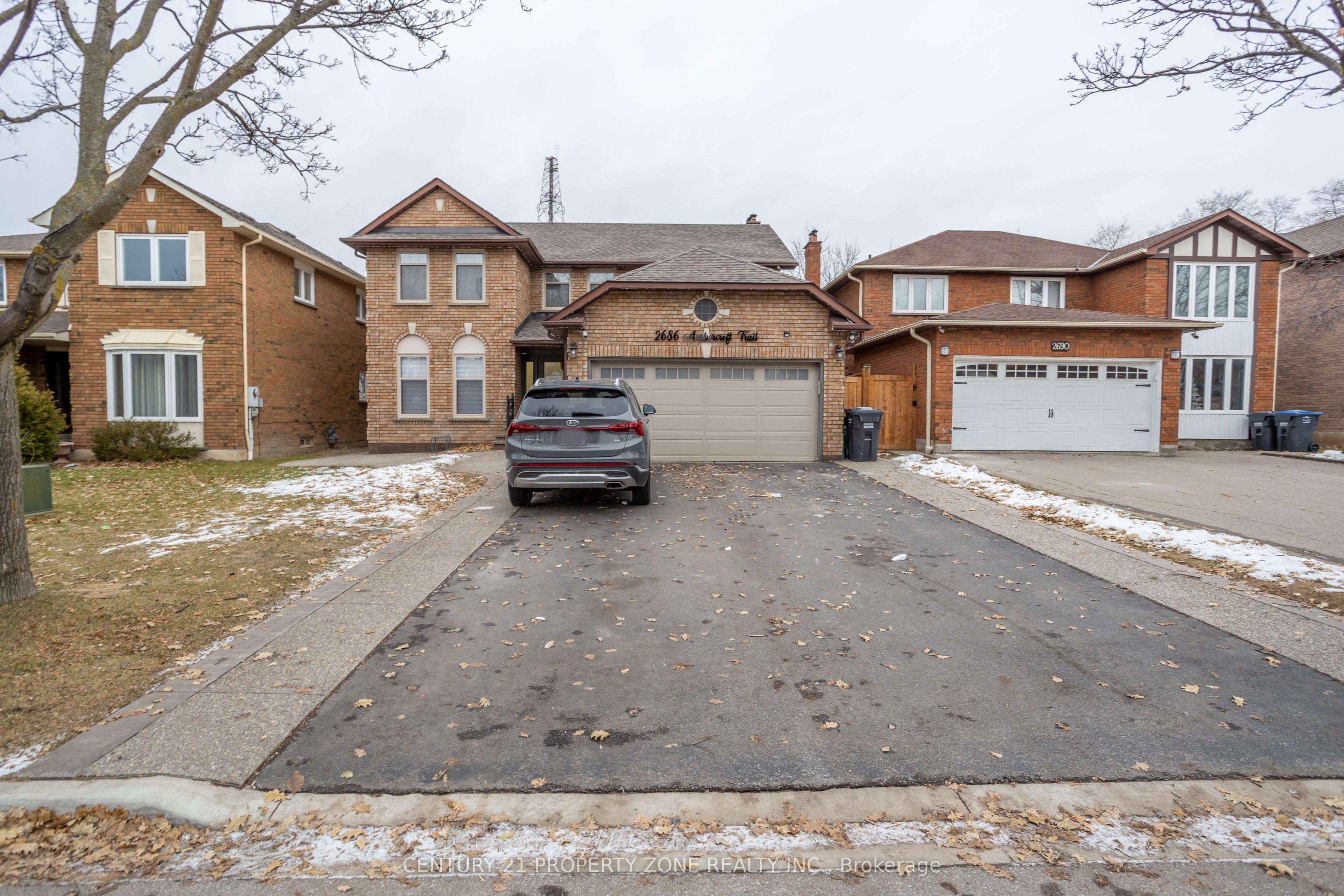 2686 Ambercroft Trail, Mississauga, ON, L5M 4J9