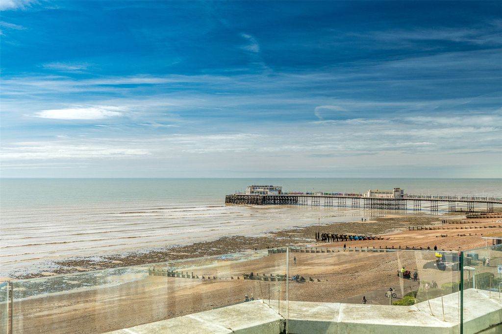 Additional image 9 of 3 bed flat for saleMarine Parade, Worthing, West Sussex BN11