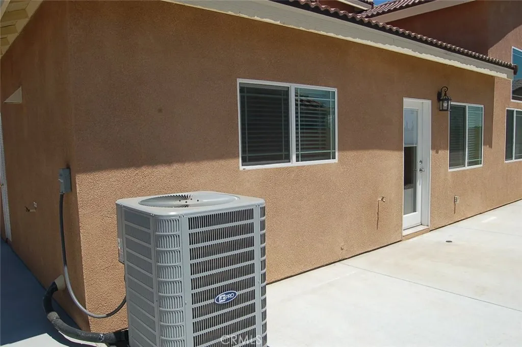 Additional image 45 of 17565 Owen Street Unit 1, Fontana, CA 92335