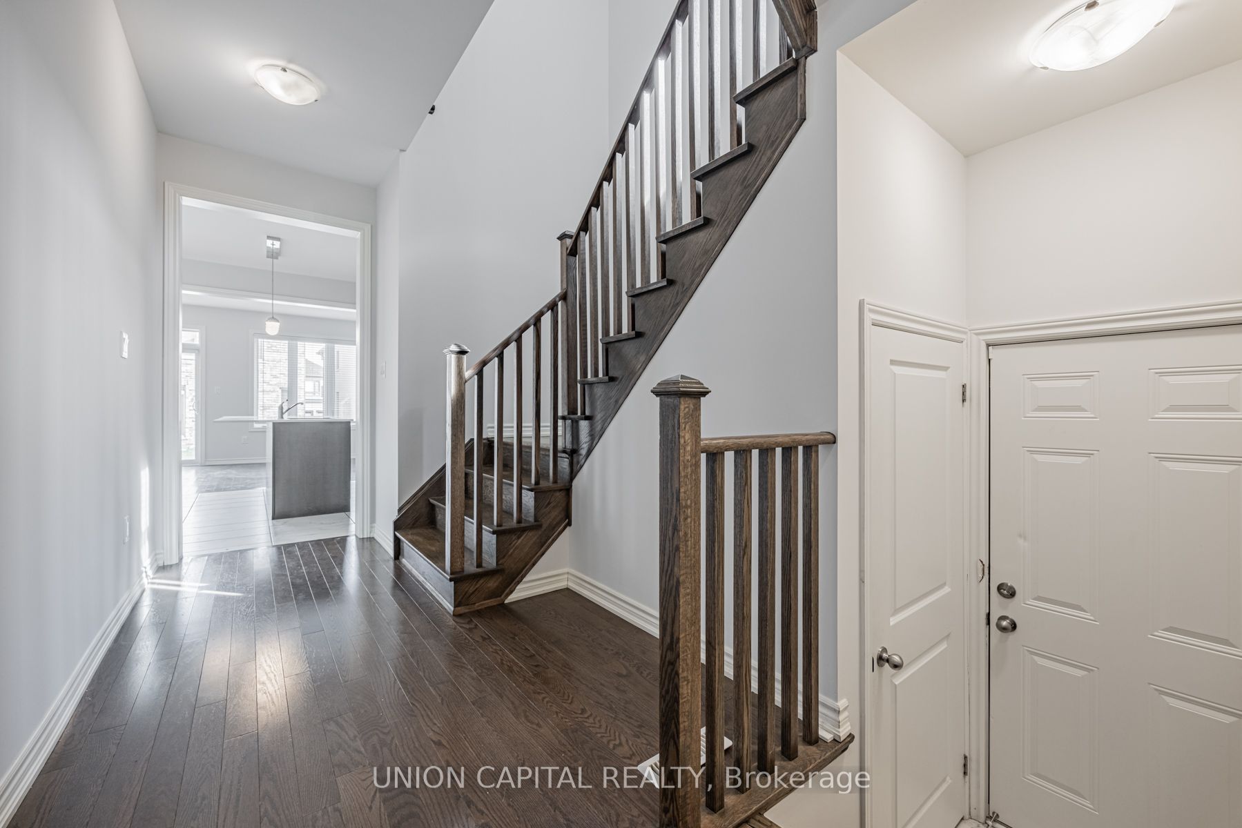 Additional image 2 of 112 Ogston Crescent, Whitby, ON, L1P 0H2