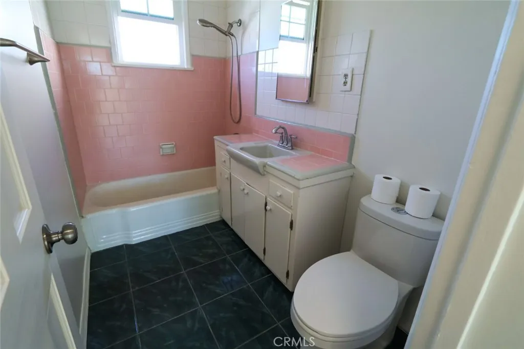 Additional image 30 of 14434 Vose Street Unit 1/2, Van Nuys, CA 91405
