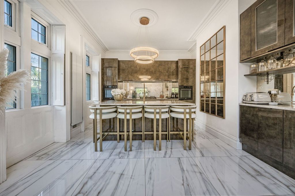 Additional image 15 of 6 bed semi-detached house for salePark Street, Bridgend CF31