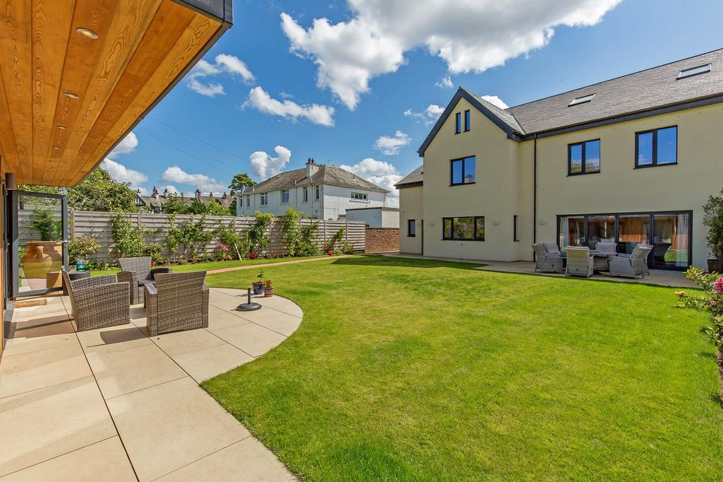 Additional image 33 of 10 bed detached house for saleBraehead Road, Edinburgh EH4