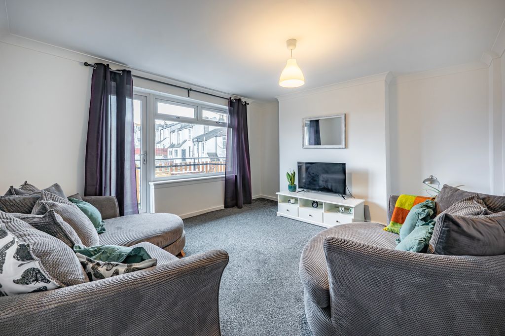 Additional image 2 of 3 bed flat for saleGreenhill Street, Rutherglen, Glasgow G73