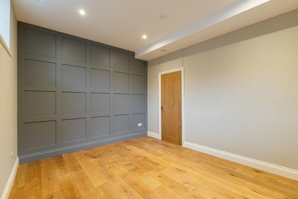 Additional image 15 of 2 bed maisonette for saleBrown Street, Salisbury SP1