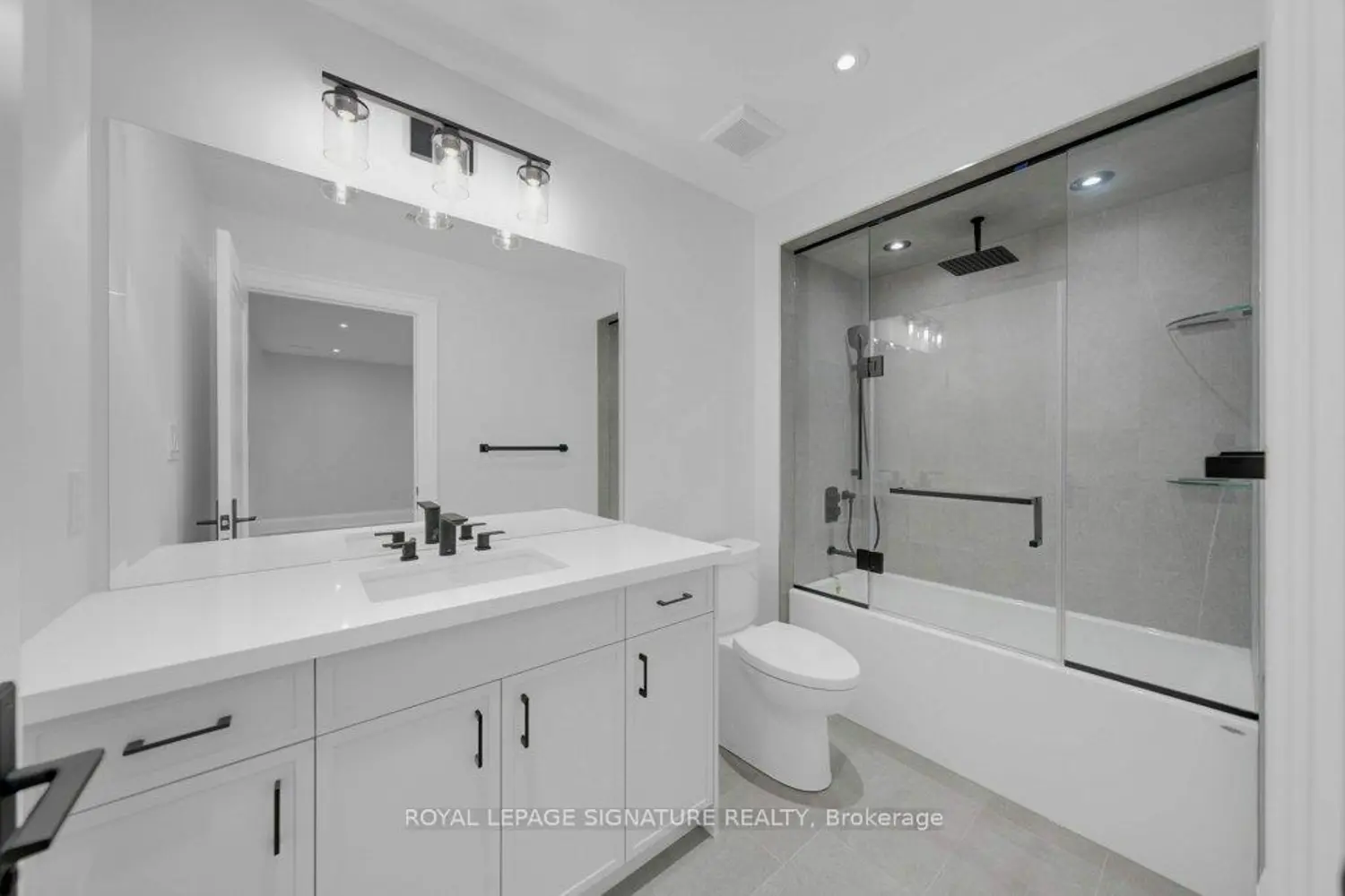 Additional image 18 of 92 Howard Road