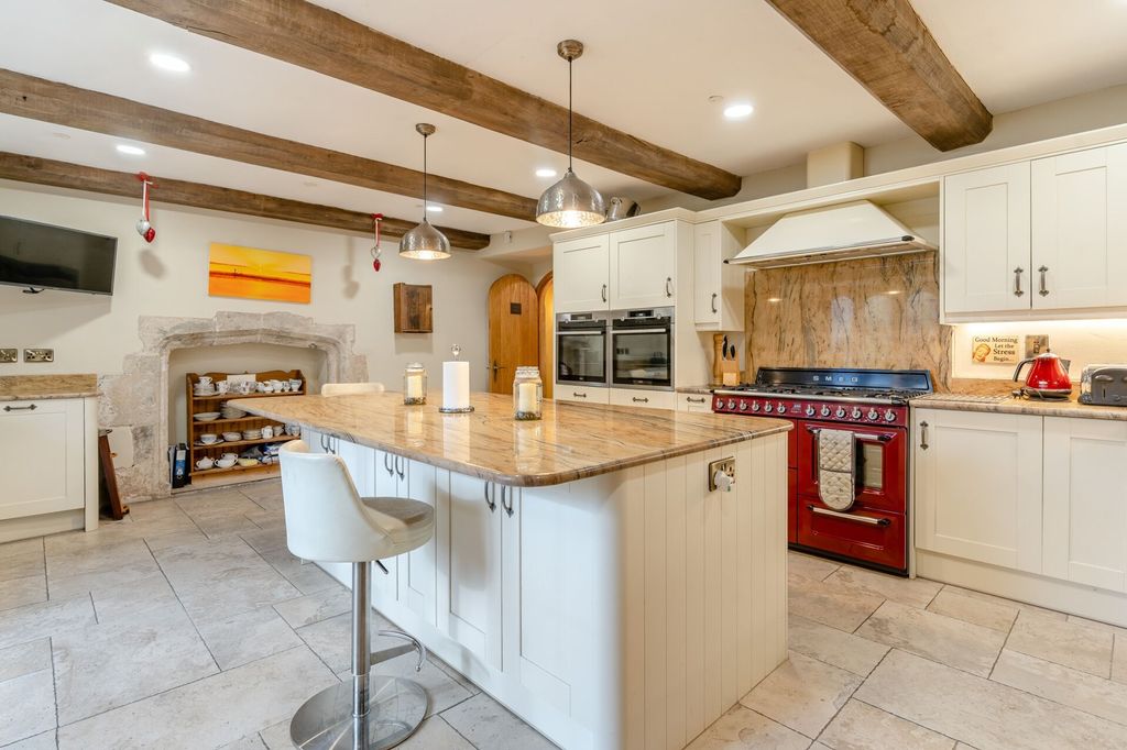 Additional image 4 of 7 bed detached house for saleGwern-Y-Domen Farm Lane, Caerphilly CF83