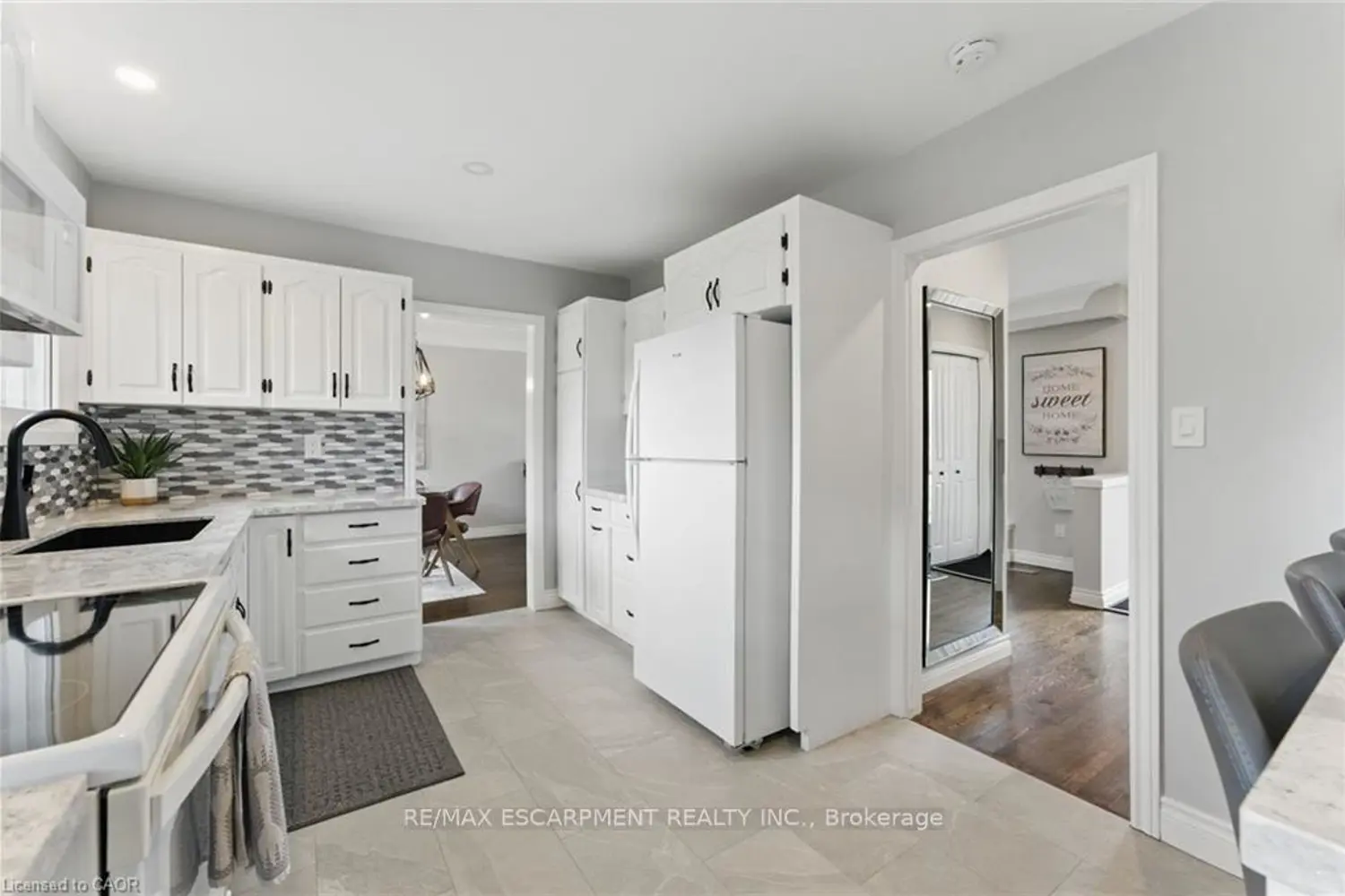 Additional image 7 of 160 Council Crescent