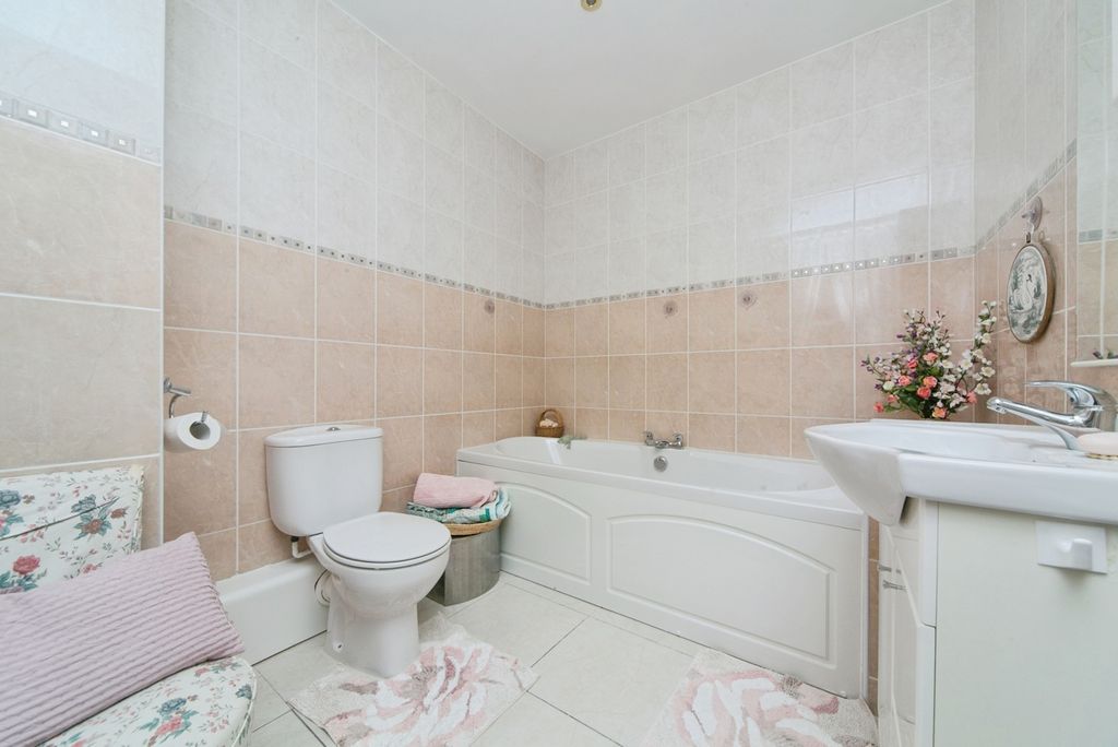 Additional image 12 of 2 bed flat for saleSt. Georges Place, Llandudno, Conwy LL30